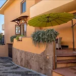 Laide Mediterranea Con A Piedi Garage E Aria Cond Apartmán *