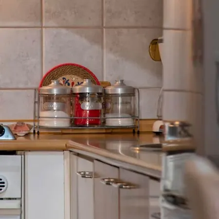 Laide Mediterranea Con A Piedi Garage E Aria Cond *