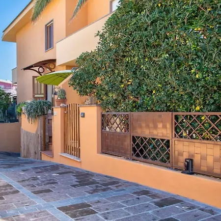 Laide Mediterranea Con A Piedi Garage E Aria Cond *
